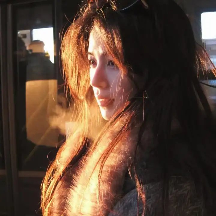 罗美雪妮黛的美丽与哀愁